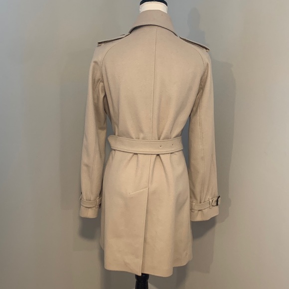 Burberry London wool and cashmere trench coat. - Picture 6 of 12